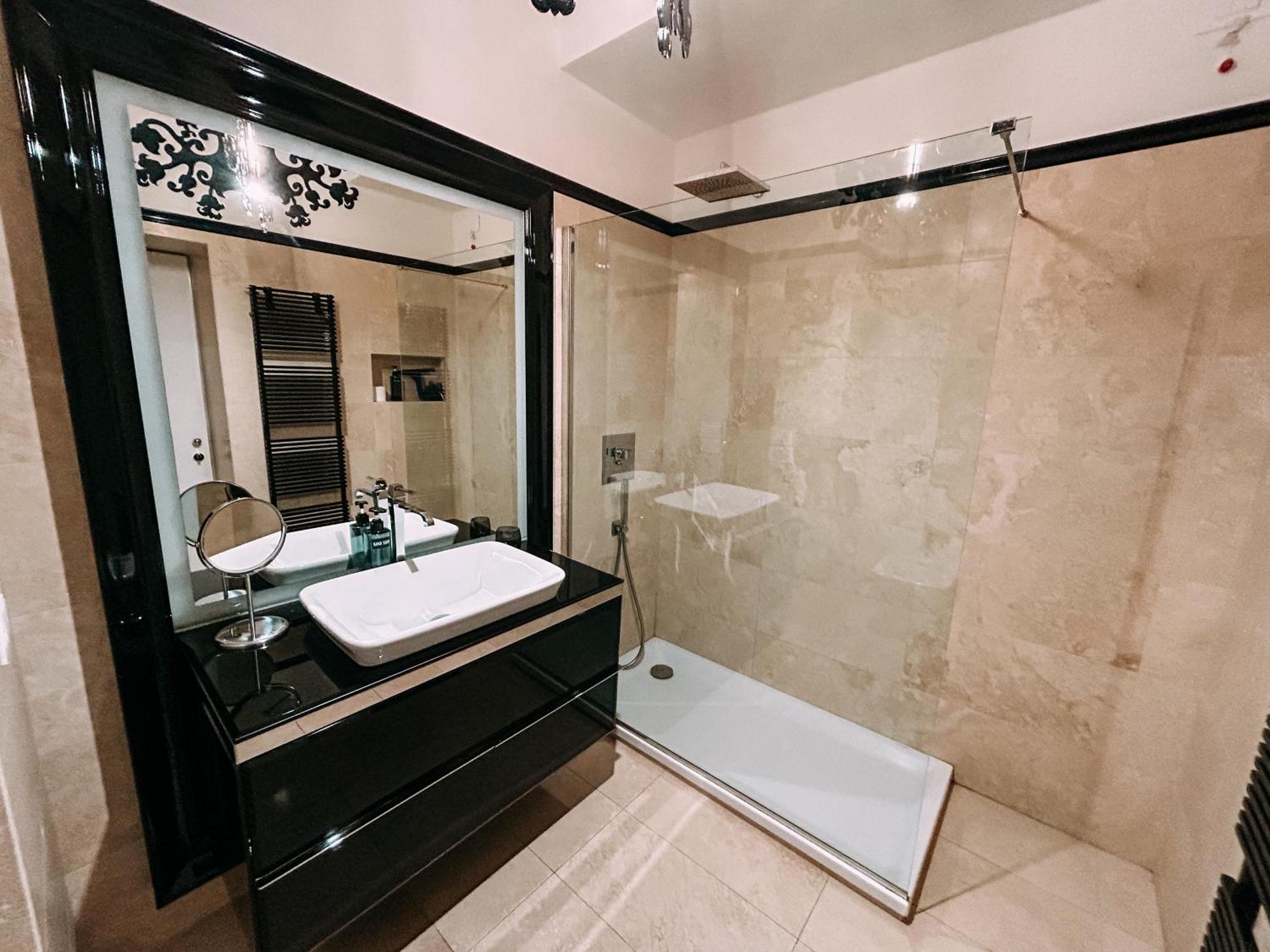 The Duomo Exclusive -43 Passi Dal Duomo-